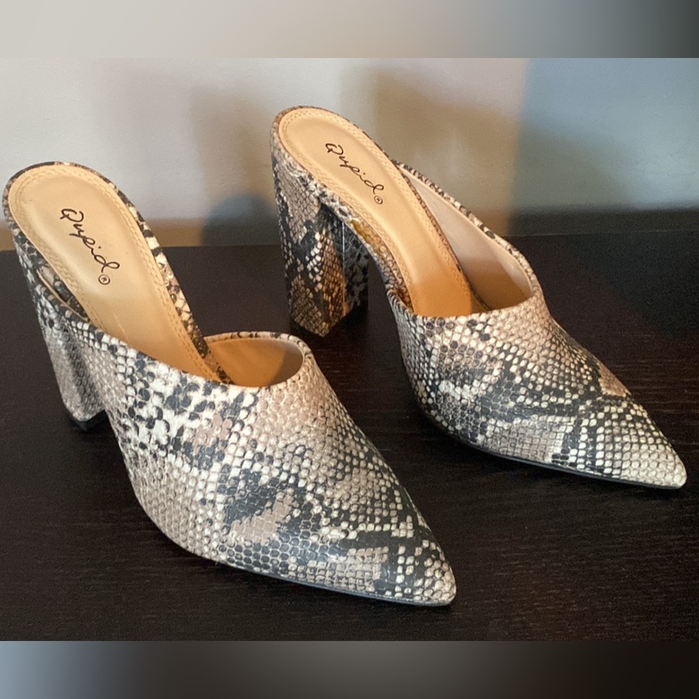 Qupid heel slide mules new